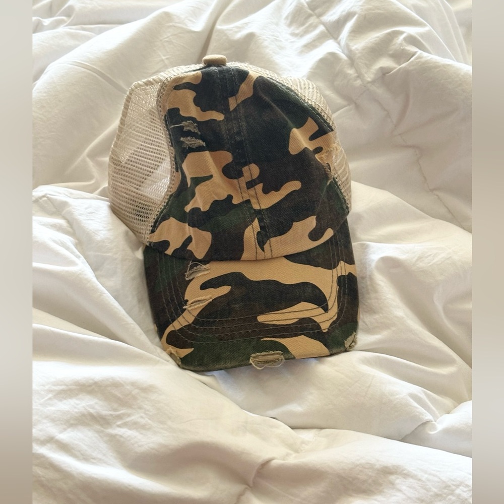 Camo hat for pony tail